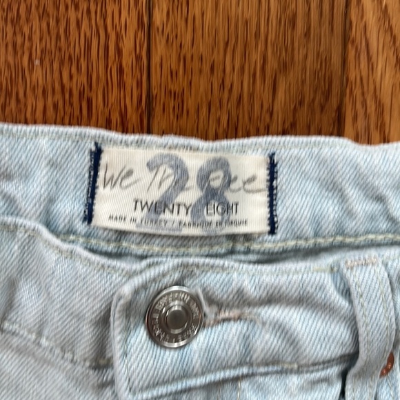 We the Free Frank Dad Jeans 28 Free People Straight Denim Icy Blue wide leg - Picture 3 of 6